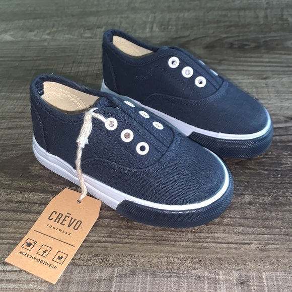 Toddler boy shoe bundle - Picture 6 of 7